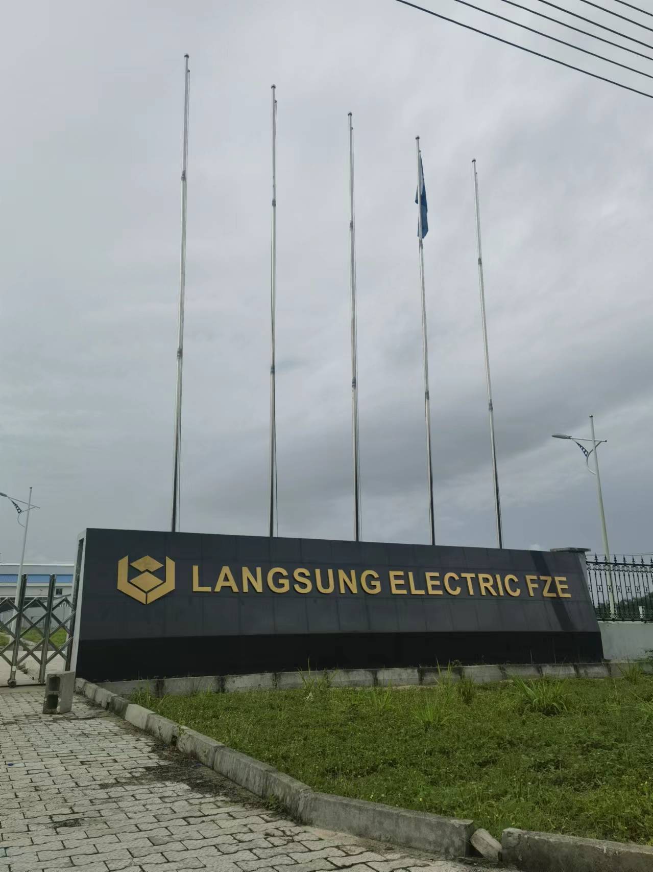 langsungelectricfze